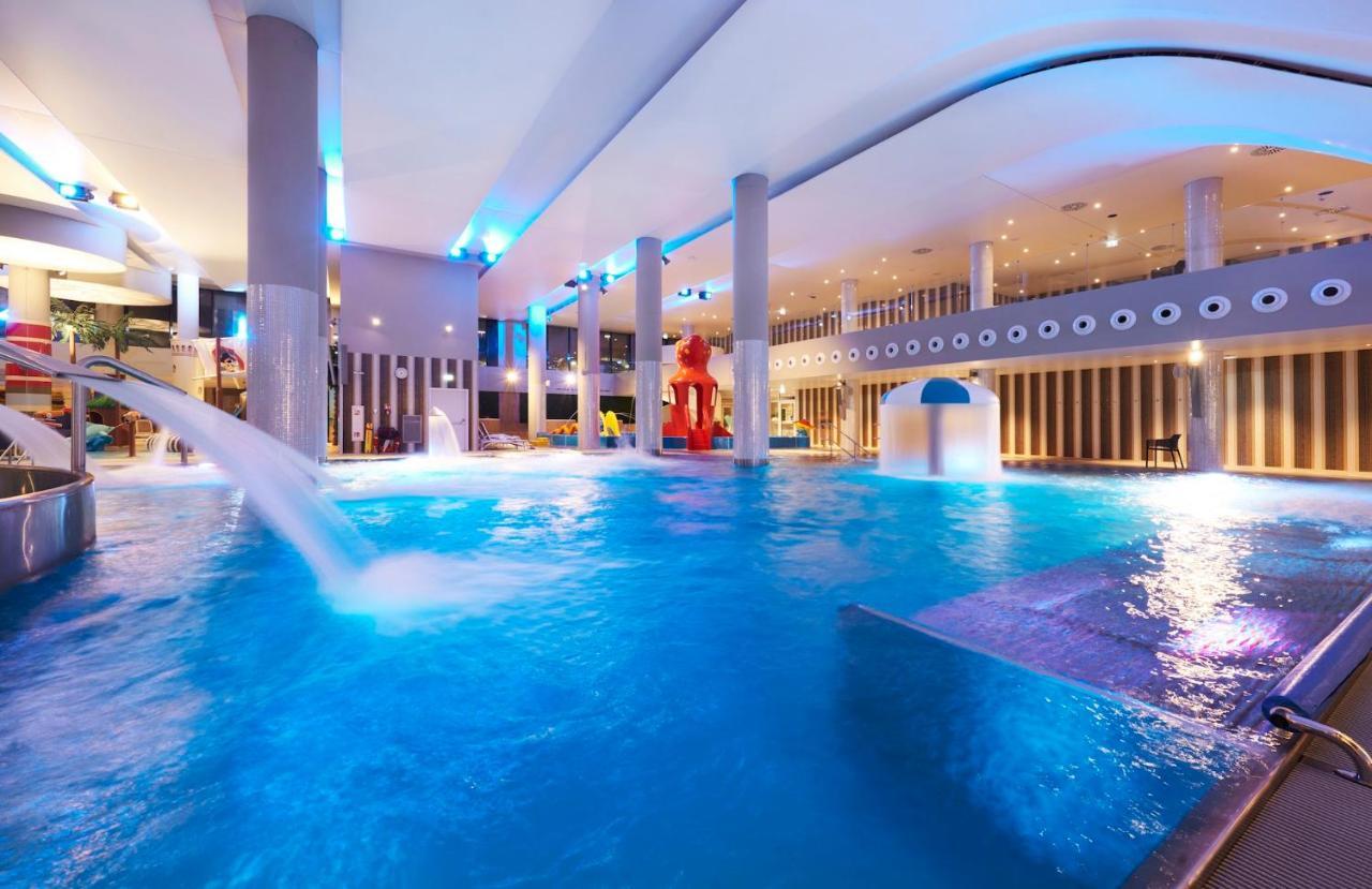 Vacationclub - Villa Mistral Apartament 32 Свиноуйсьце Экстерьер фото